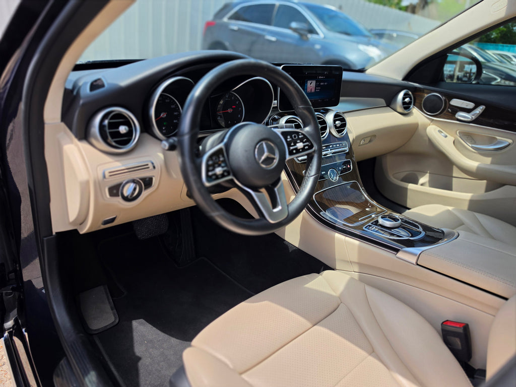 2019 Mercedes-Benz C300, 52k miles