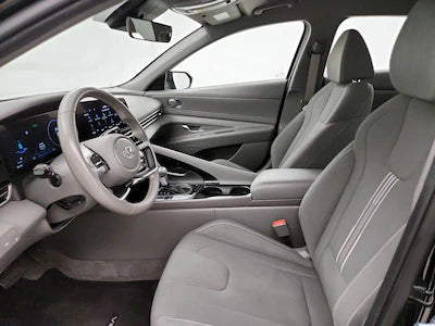 2023 Hyundai Elantra SEL, 33k miles